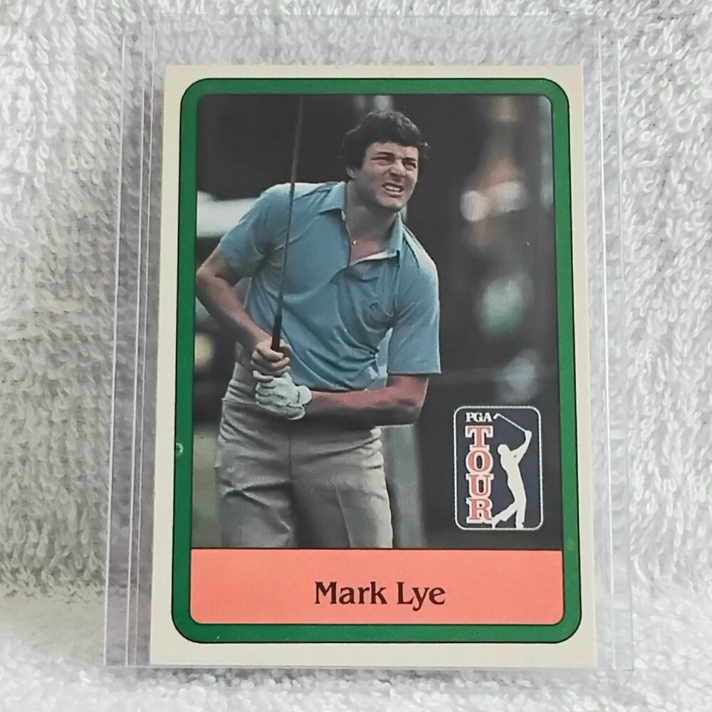 3/$25 E/NM 1981 Donruss Golf Inaugural Mark Lye RC PGA Tour Card 39!!